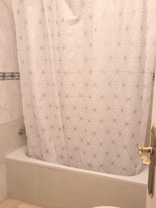 Nice Holidays Apartment In Torreveja, Torrevieja Luaran gambar